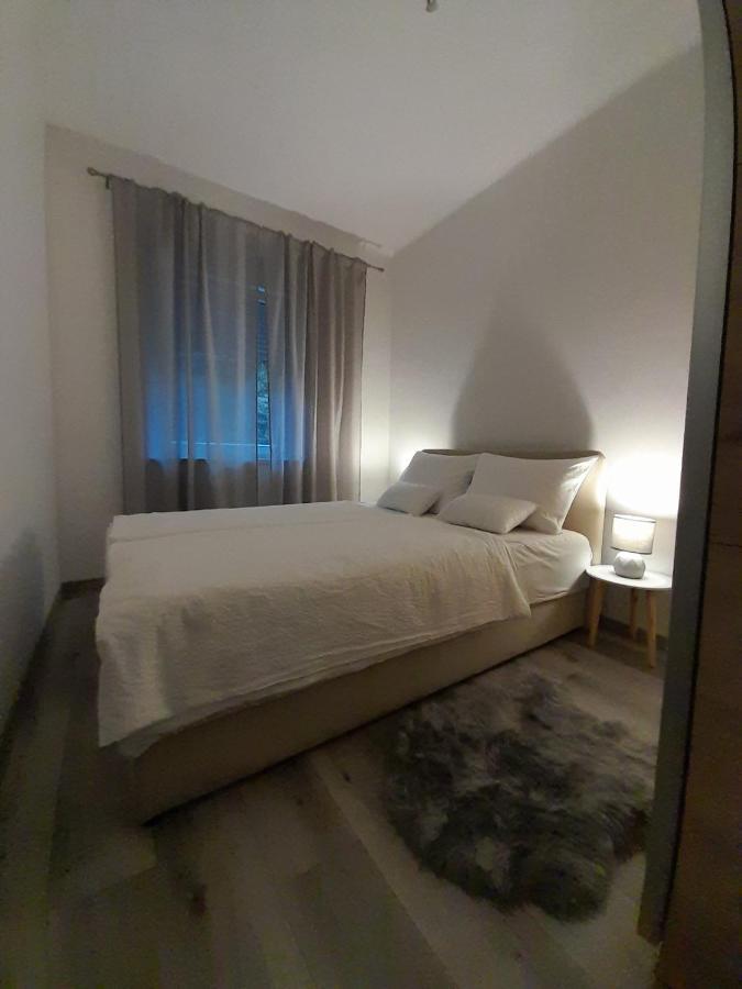 Studio Apartman Lena Rijeka Exterior photo