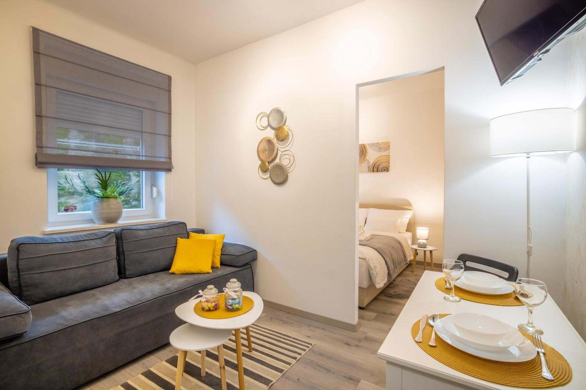 Studio Apartman Lena Rijeka Exterior photo