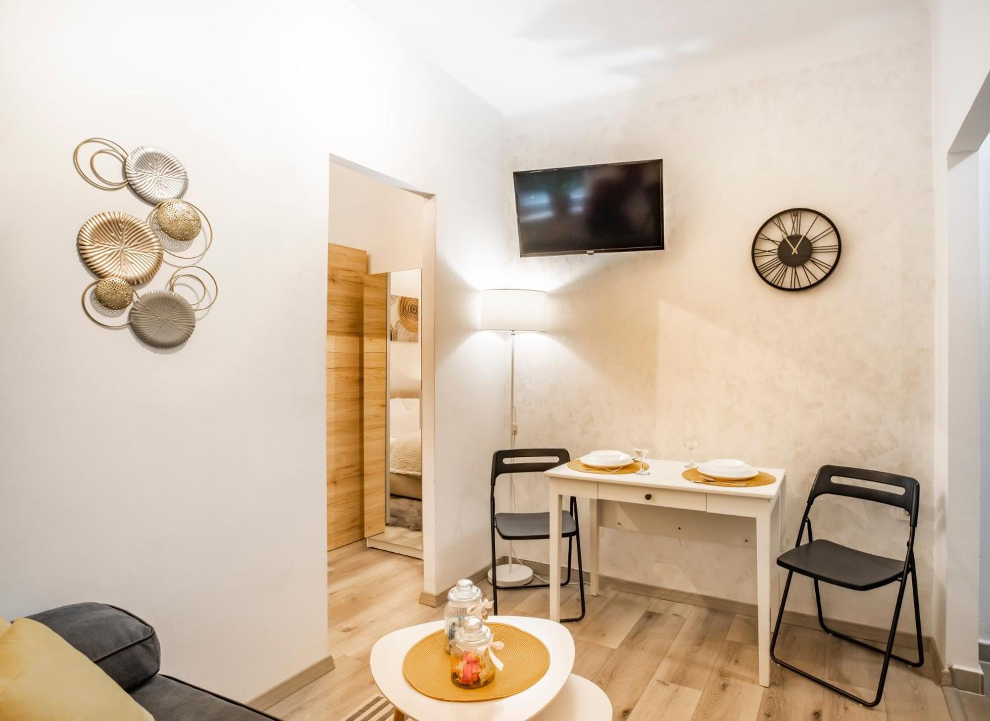 Studio Apartman Lena Rijeka Exterior photo